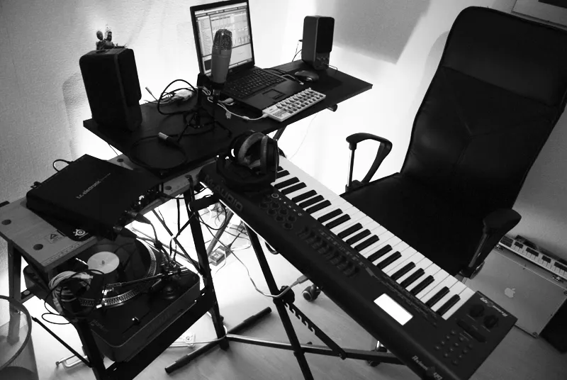Your Room Is the Problem: The Acoustic Truth Bedroom Producers Keep Ignoring